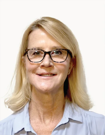 Studio portrait of Linette Robins.